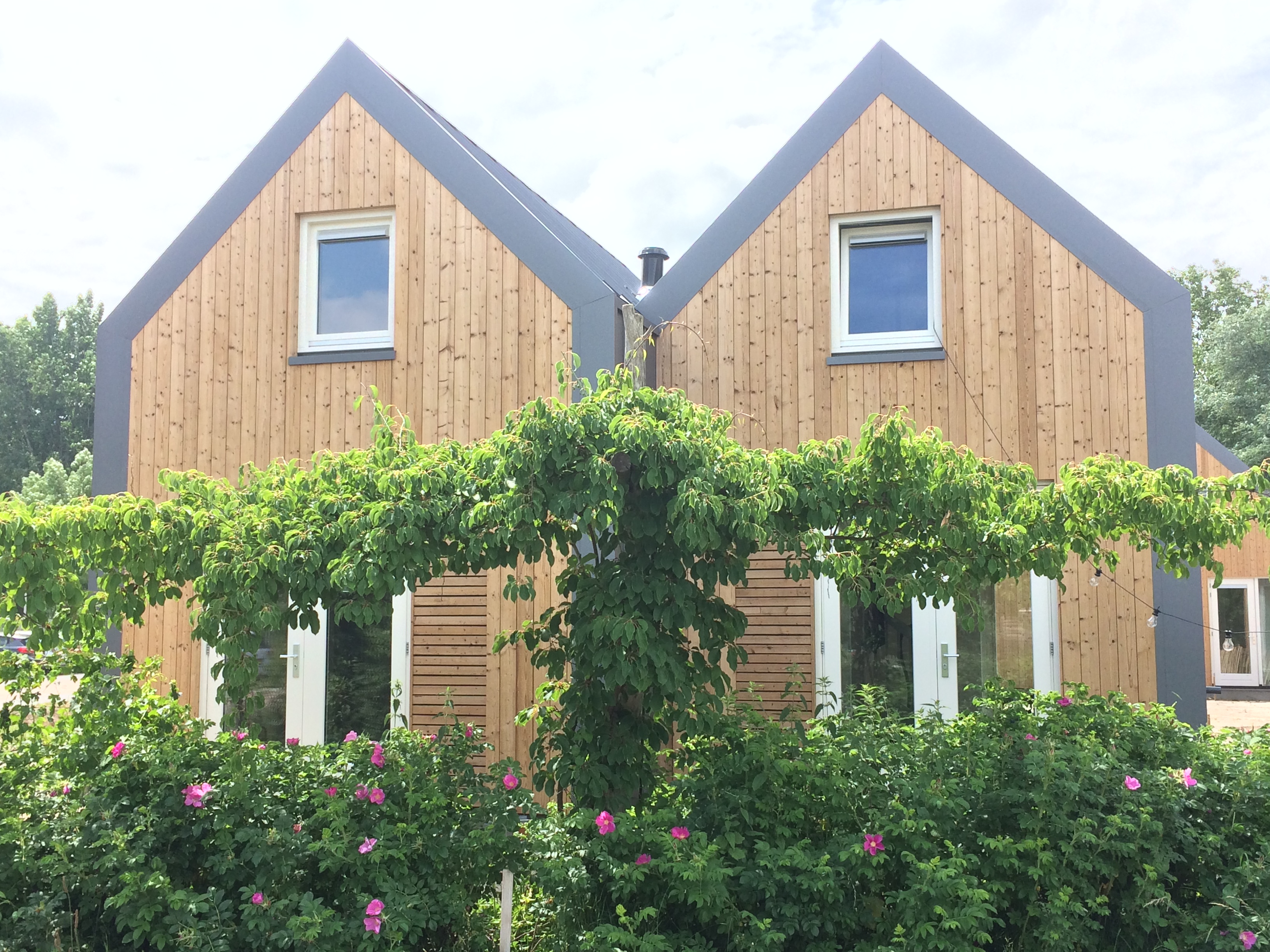 Hella Haassehof opgeleverd